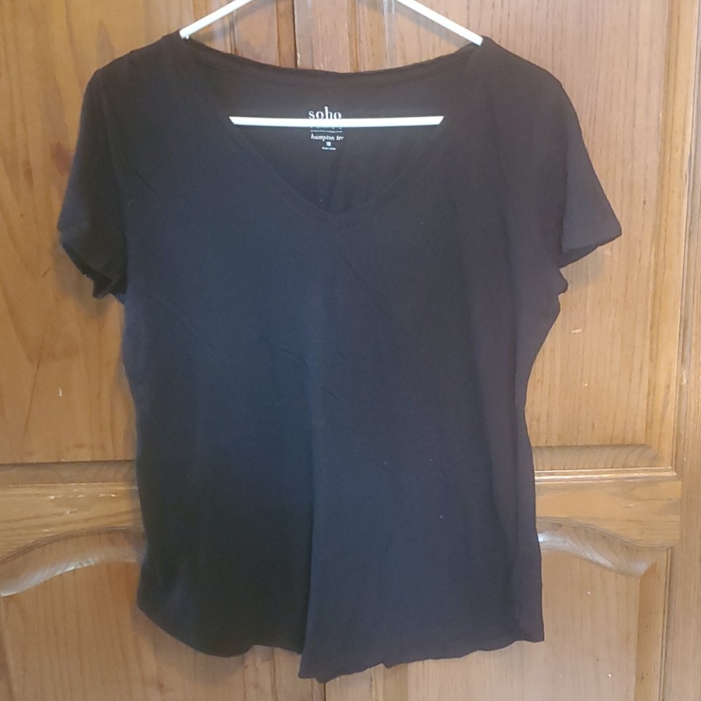 New York and Co black tee